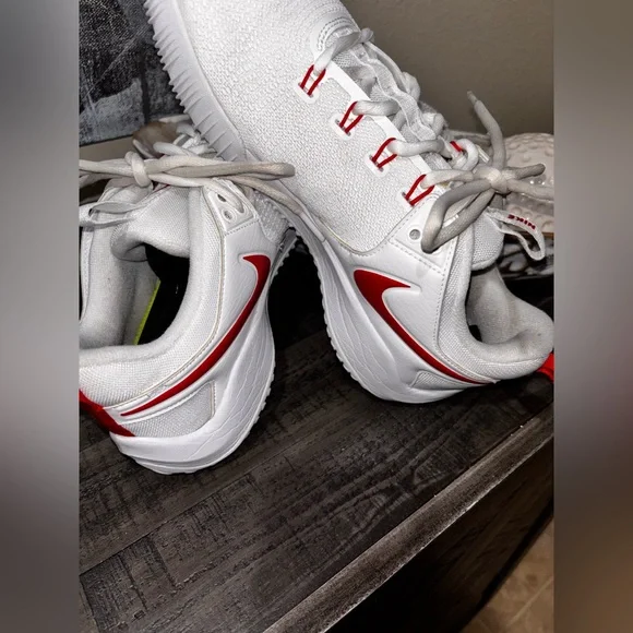 Women's Nike Zoom HyperAce 2 Volleyball Shoes SZ 11 - Picture 2 of 13